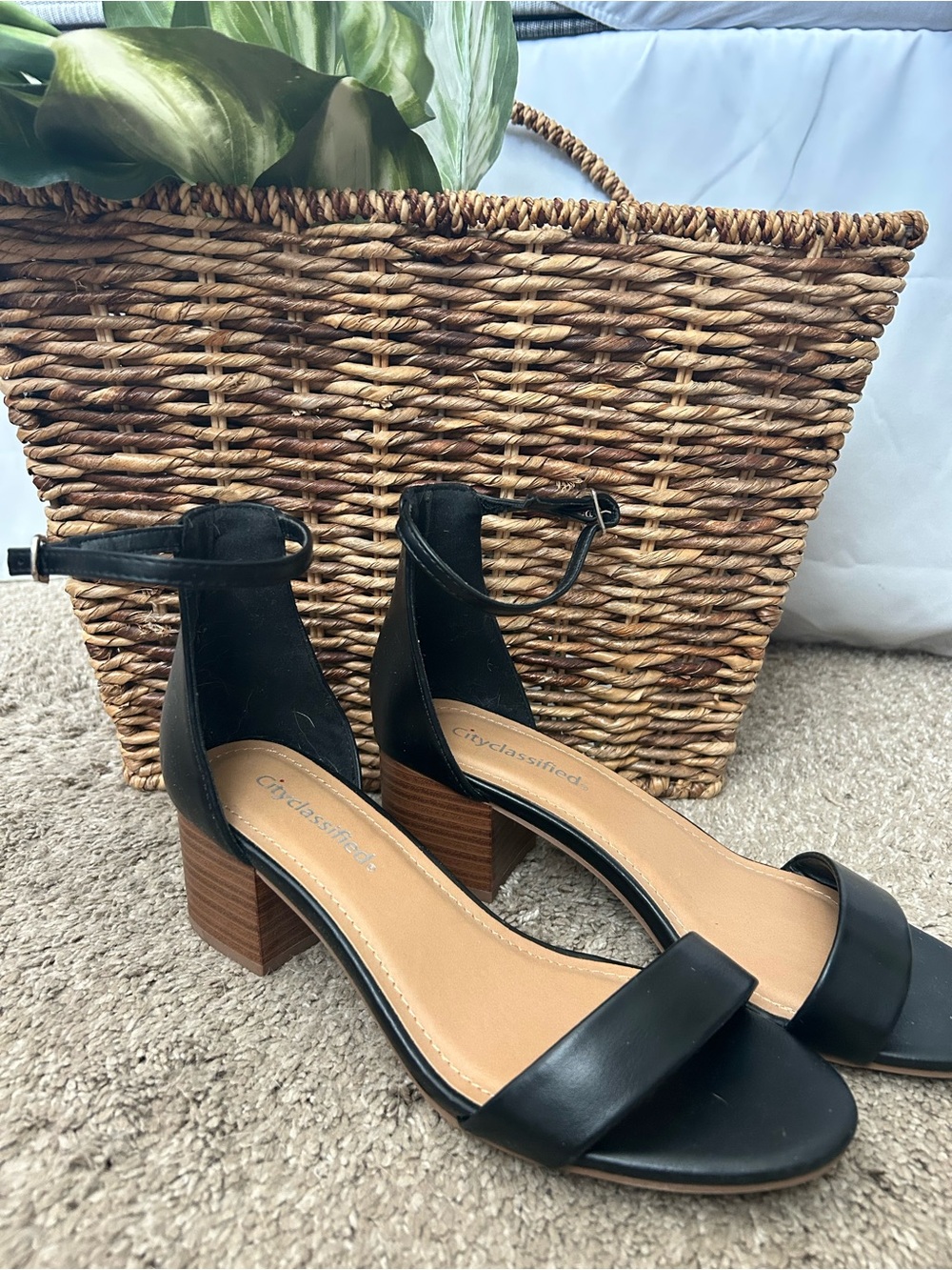Cityclassified Black Block Heel Ankle-Strap Sandals